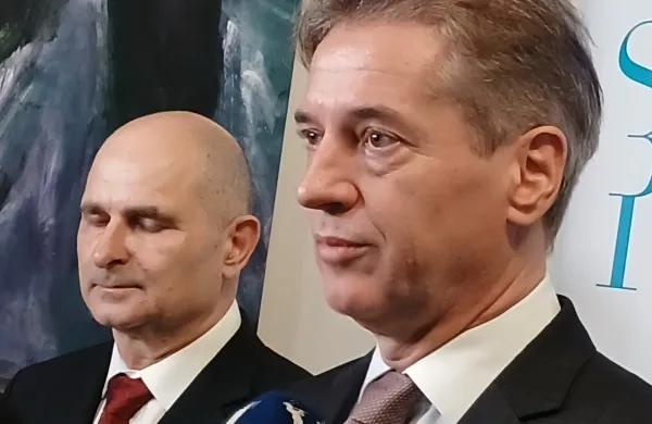 (OBISK VLADE) Milijoni za izolsko bolni&scaron;nico: zrasel bo nov operacijski blok