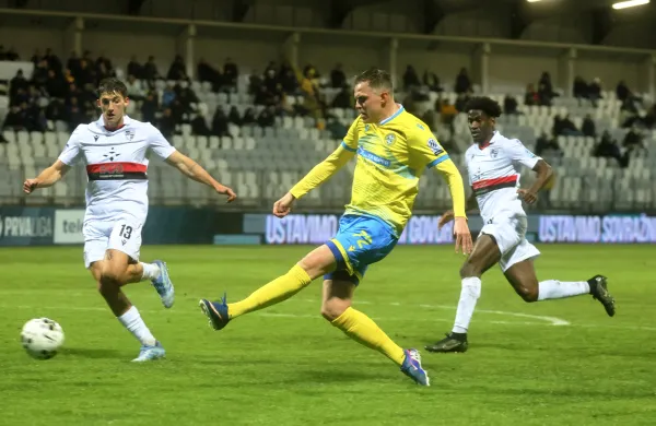 Koprčani doma z 2:1 ugnali Ajdovce