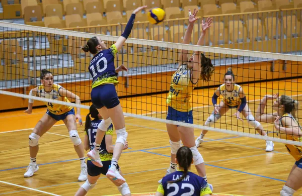 Kanalci niso prebredli Krke, ekspresni ženski derbi (FOTO)