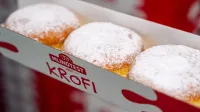 "Krofe pripravljamo in cvremo, vse dokler zmoremo"