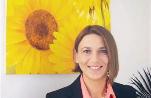 Kot pravi Nada Trtnik, je svojo preteklost treba ovrednotiti, videti, kaj je bilo dobro in kaj slabo, sami pa smo odgovorni za to, da gremo naprej.