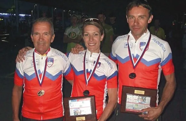 Briški prvaki: Jože Hafner, Danijela Svetlik, Borut Rovšček