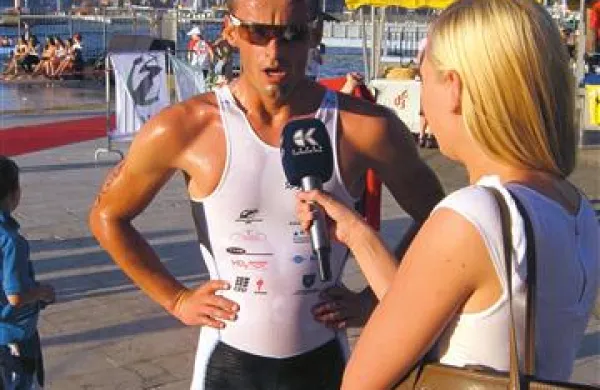 Matej Paradiž daje izjavo za domačo televizijo
