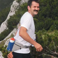 Cerkljan Aleksander Močnik je tekmo vzel z nasmehom
