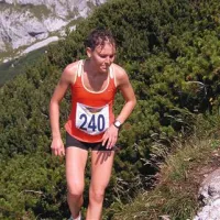 Mateja Kosovelj v strmini, ko je še imela dovolj moči