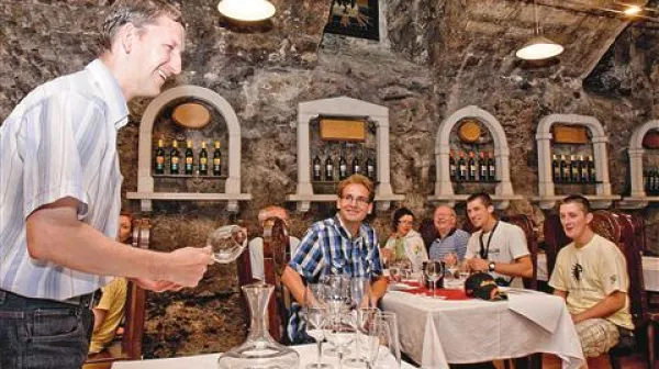 Peter Boršič uspešno širi sodobno vinsko kulturo tudi med mladimi