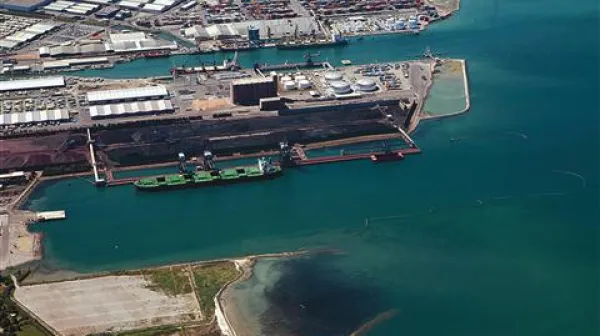 Koliko pomolov še prenese severni Jadran? 