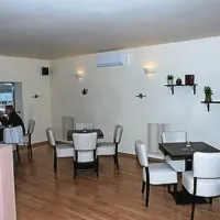 Koprska čajnica je odprla vrata