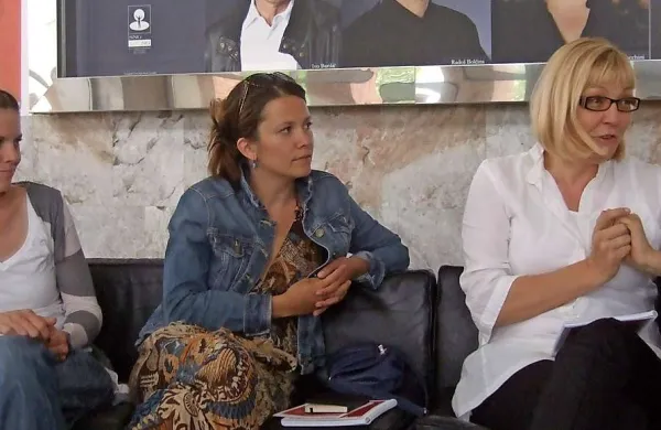 Asistentka Staša Bračič, režiserki Yulia Roschina in Neda R. Bric 