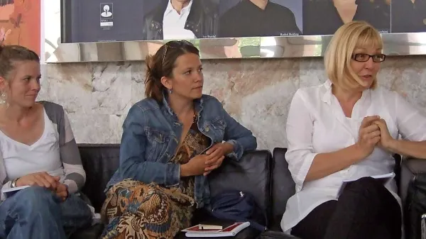 Asistentka Staša Bračič, režiserki Yulia Roschina in Neda R. Bric 