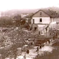 Verbičeva hiša po bombardiranju 16. oktobra 1944 ... 