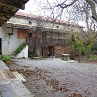 Zančeva domačija v Kobjeglavi je  spomeniško zaščitena.