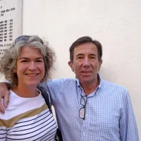 Sara in Robert Baines bosta  Koper priporočala prijateljem.