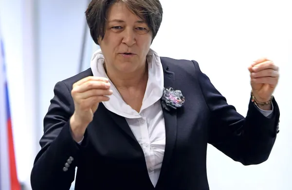 Violeta Bulc: “Ambicije morajo ostati visoke, 
priporočila se morajo dosledno izvajati.”