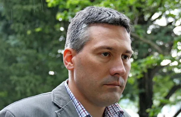 Andrej Furlan: “Firma je v stečaju dobro poslovala 
in na računu se je nabralo kar nekaj denarja. Kaj 
bo z njim, ko se vrnejo Ukrajinci? Dokazali so, da 
jim ni mar za vinogradništvo in za našo firmo.”