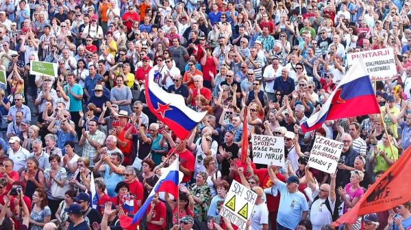 Težki spodrsljaji države  pri reševanju odnosov z Luko Koper