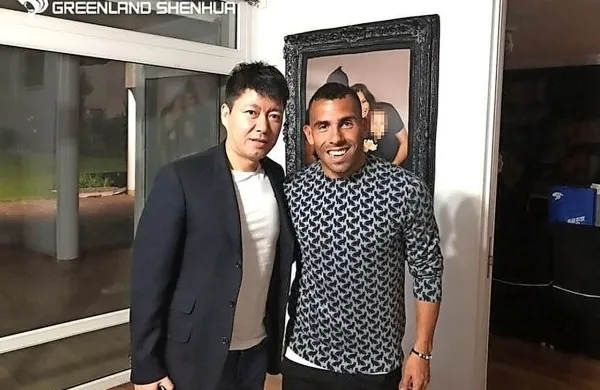  Maxi Jena je v športnem boju včeraj izgubila prvo mesto. 