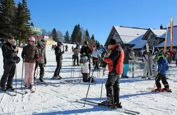 Smučarski center Cerkno je sklenil sezono kot naj smučišče 
med večjimi centri pri nas.  