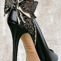 Salonarji s pentljo? Zakaj pa ne!