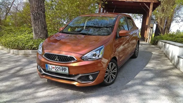 Kar vidite, to dobite. Space star zadovolji vse, ki nimajo 
velikih pričakovanj. 