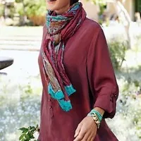 Šal je priročen modni dodatek.