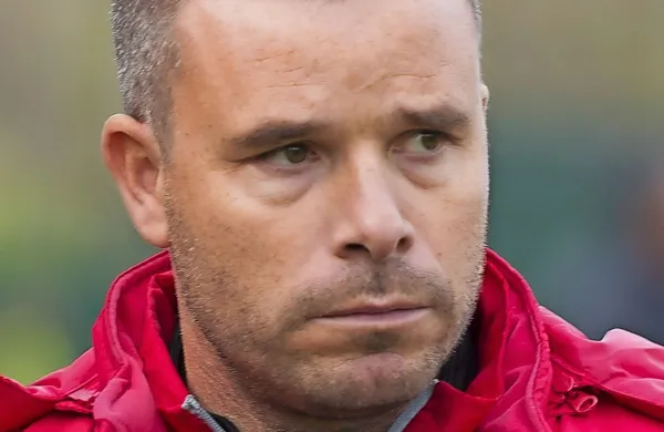 Izolan Anton Žlogar bo v nogometni sezoni 2017/18 vodil
novopečenega prvoligaša Triglav iz Kranja.