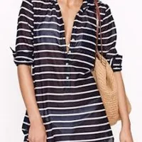 Mornarske črte so letos zelo moderne.