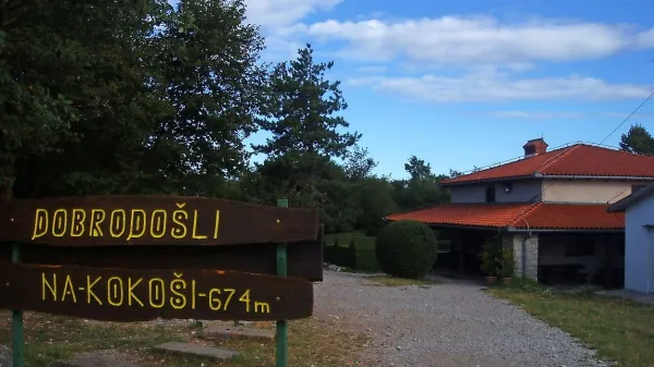 Kokoška je priljubljena izletniška točka. 