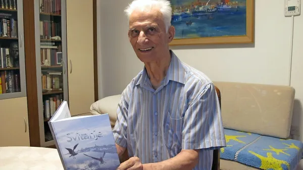 Pavel Pečar iz Kopra  se je v zadnjem desetletju posvetil pisanju knjig. 