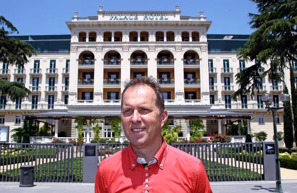 Igor Novel, direktor portoroškega turističnega združenja,  bo 
gostitelj zaključnega večera za udeležence letne skupščine 
LCC  v hotelu Kempinski Palace. 