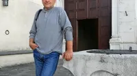 Robert Fonda je izvrsten rodoslovec. 

