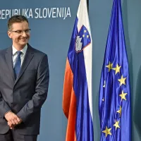Volilci Pahorju zaupali nov mandat predsednika republike (video)