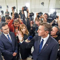 Volilci Pahorju zaupali nov mandat predsednika republike (video)