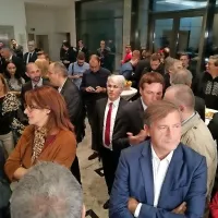 V Pahorjevem volilnem štabu pričakujejo zmago