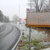 Zaradi popravila daljnovoda je bila nekaj časa zaprta primorska avtocesta