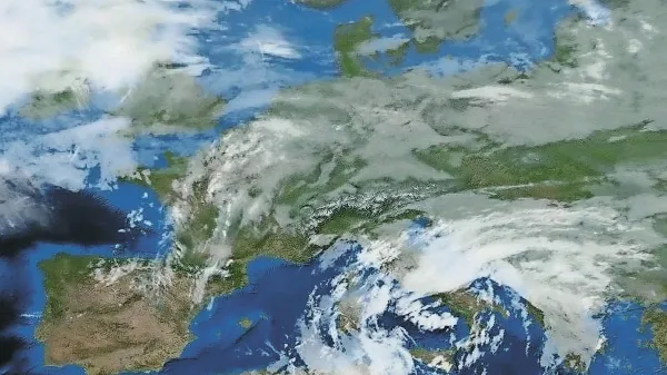 Nad južnimi in osrednjimi predeli italijanskega polotoka se 
zadržuje ciklon, nad Alpami in severovzhodom pa je nastalo 
solidno anticiklonsko območje.