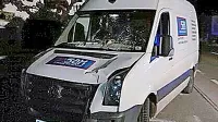 Voznik kombija je 69-letnika zadel s prednjim levim delom.