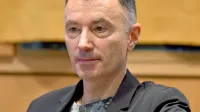 Bojan Dobovšek: “Transparentno bomo tudi 
nadzorovali finance, z ljudmi, ki jih bomo 
kadrovali po kakovostnih načelih, pa bomo 
presekali obvladovanje Slovenije in največjih 
državnih podjetij s strani starih skruktur.”