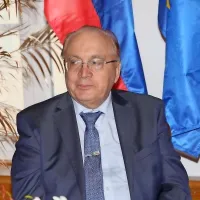 Viktor Sadovniči: “Povezujejo nas skupne 
korenine, kultura, tradicije in menimo, da so 
lahko univerze tiste, ki vodijo pot pri 
vzpostavljanju političnega in ekonomskega 
sodelovanja.”