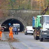 Goriški predor Bombi so izpraznili in zaprli