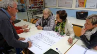 Udeleženci razprave so ugotovili, da - razen rekreativno - v 
Sežani skoraj nihče na kolesari in da javnega prevoza - razen 
šolskega avtobusa - skoraj ni.