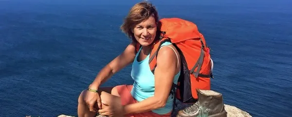 Letošnje poletje je uresničila svojo dolgoletno željo in se sama odpravila na Camino, ki ga je zaključila  na obali 
Atlantskega oceana v  Finnis Terrae, na “koncu sveta”.   osebni arhiv bojane škabar