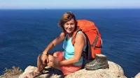 Letošnje poletje je uresničila svojo dolgoletno željo in se sama odpravila na Camino, ki ga je zaključila  na obali 
Atlantskega oceana v  Finnis Terrae, na “koncu sveta”.   osebni arhiv bojane škabar