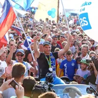 Ko se je Vasko vračal z olimpijskimi odličji, ga je pozdravila 
vsa Izola