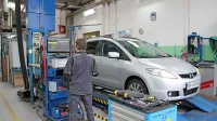 Med najmočnejšimi slovenskimi gospodarskimi panogami, ki 
je tudi izvozno naravnana,   je avtomobilska industrija.
