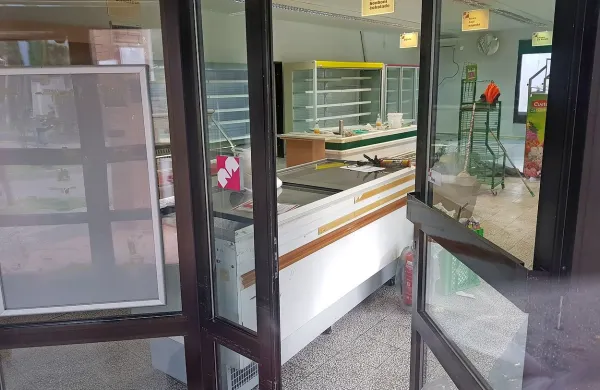 Trgovino v Sv. Antonu te dni že prenavljajo.