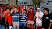 Tomaž Čopi in Mitja Margon sta leta 1998 v klubsko vitrino 
prispevala dve srebrni odličji, tako z evropskega kot svetovnega prvenstva. Z leve so: Peter Vidmar, Zvonimir Birsa, 
Tomaž Čopi, Stane Černe, Mitja Margon in Ivan Štravs. 



