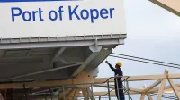  Za postopno zaposlitev delavcev IPS se zavzemajo tudi v 
Luki Koper.