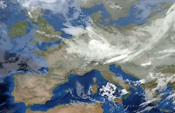 Nad večjim delom Evrope se je v preteklih dneh okrepil 
anticiklon.