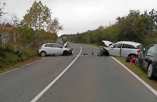 V bližini Lipice  je pred dobrimi tremi leti močno počilo.
